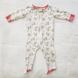 Gerber one piece  Size 6-9M, little foxes pattern on white.  Great Condition